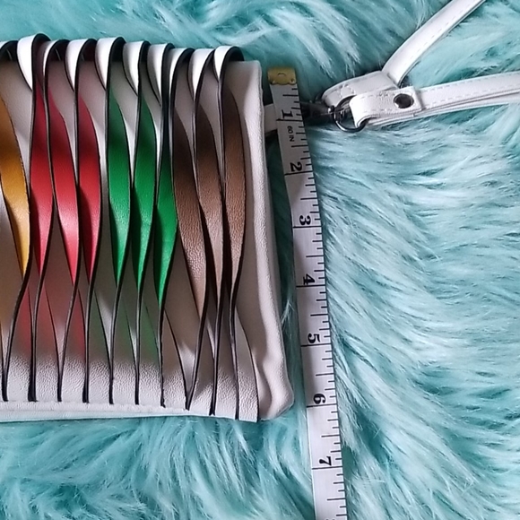 Unique handbag,  crossbody,  wristlet - Picture 6 of 6